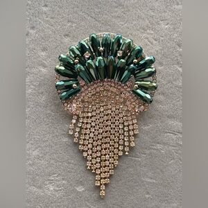 Glass rhinestone drop brooch